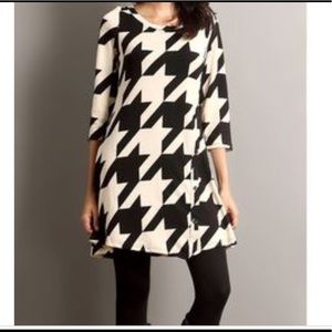 New Black&White Houndstooth Button Tunic